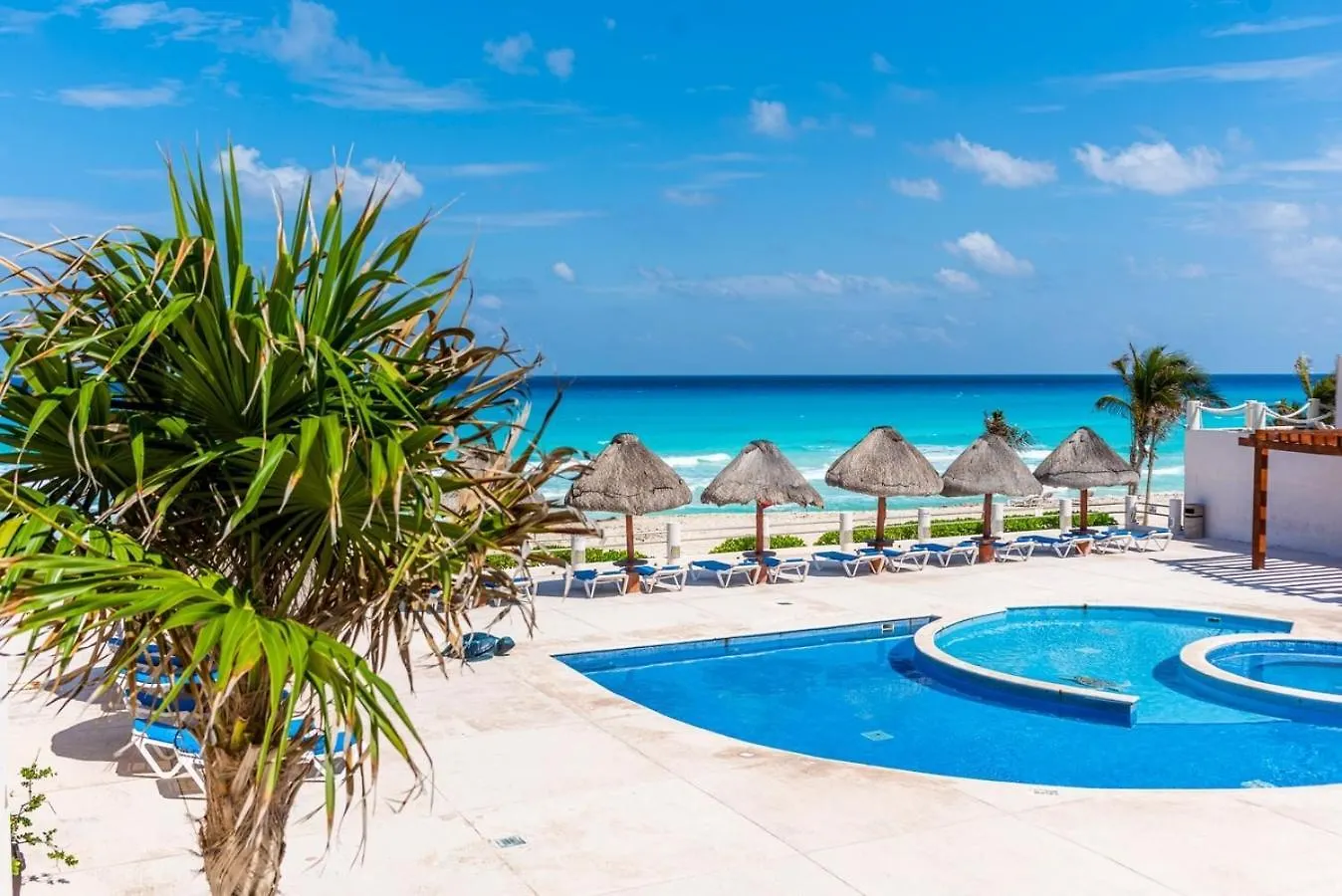 アパート カンクンOcean View, 3 King Beds, Balconyアパートメント